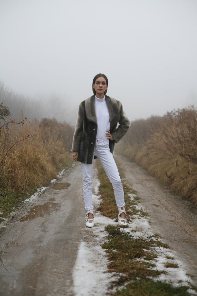 Minimalizm w modzie. Futro z lat 30. XX w. Moda vintage